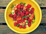 Salade de fruits pêches fraises framboises