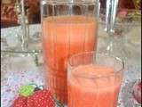 Jus d'orange et fraiseعصير الفريز والليمون