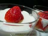Mousses de yaourt aux fraises