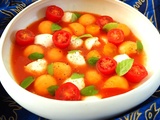 Salade de melon et de mozzarella à l’eau de tomate