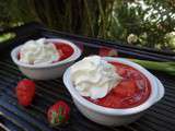 Soupe glacée de fraises et de rhubarbe
