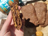 Biscuits cacao sans gluten fourrés peanut