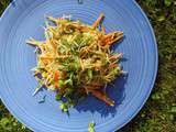 Salade de vermicelles et légumes craquants, sauce Satay crémeuse