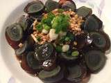 Chinoise : Salade d’œufs de cent ans de caille (凉拌鹌鹑皮蛋)