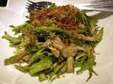 Pour le plaisir : Salade de haricots dragon (ញាំពពាយ)