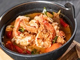 Comparaison des meilleures adresses pour savourer une bouillabaisse entre Toulon, Hyères et Carqueiranne