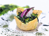 Mini spicy curry d'Asie garnis de crème avocats/ricotta/spiruline