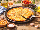 Socca, galette fine à la farine de pois chiches,