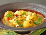 Curry de chou-fleur à la mangue et aux noix de cajou