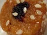 Makrout, makroud petits gâteaux à la semoule, aux dattes (Maghreb, Algérie)