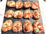 Crostini tomates, allumettes de jambon et mozzarella - Recette en vidéo