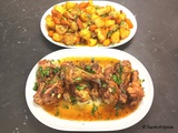 Pilons de poulet au paprika avec des pommes de terre et des carottes - Recette en vidéo