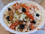Salade de chou chinois à la méditerranéenne - Recette en vidéo