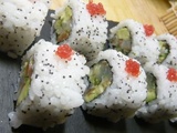 California rolls de bar et de saumon en carpaccio