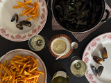Moules au cidre, à la crème et à l’estragon