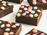 Brownie fondant avec ganache au chocolat et Smarties