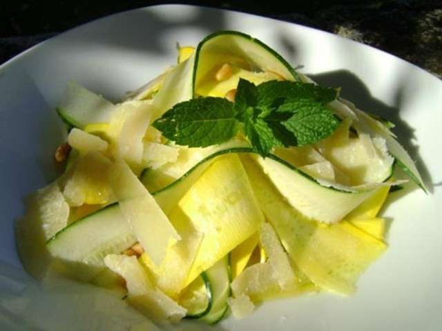 Les Meilleures Recettes de Salade de courgettes et Parmesan