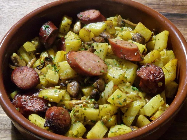 Recettes de Pomme de terre et Saucisse