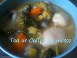 Soupe asiatique au légume & boulette de poisson