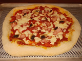 Pizza de la mamma. Une recette maison italienne gourmande et délicieuse