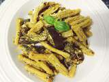 Aubergines and dried apricot pasta
