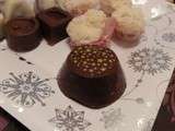 Chocolats de Noël : palets au chocolat caramel fourrés confiture de lait ou caramel