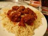 Spaghetti and meatballs (spaghetti aux boulettes de viande)