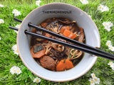 Soupe chinoise de poulet, nouilles au champignons noirs (thermomix)