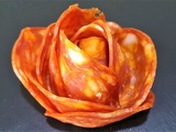 Roses en saucisson ou chorizo - Toc-cuisine Vidéos