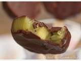Sucette glacée de kiwi au chocolat
