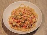 Spaghetti aux moules et poivron rouge