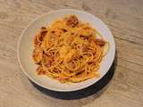 Spaghetti chorizo curry