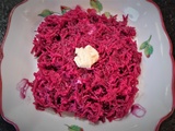 Salade hongroise de betteraves rouges au raifort - céklasalàta