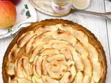 Tarte aux pommes à la gelée de rose