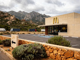 McDo en Corse : Pourquoi l’Île résiste-t-elle aux fast-foods