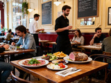 Sortir dîner à Lyon sans voiture : où trouver un taxi et comment bien le réserver