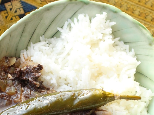 Curry de viande hachée à la japonaise - Recette par Un peu gay dans les  coings