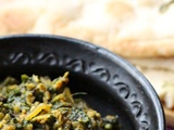 Curry pakistanais de poulet haché et d'épinards (palak keema)