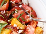 Salade tomates-nectarines et ricotta