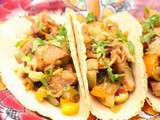 Tacos de carnitas: tacos garnis de lard tendre