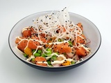 Poke bowl au saumon, fève et orange