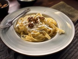 Tagliatelles au camembert et aux noix