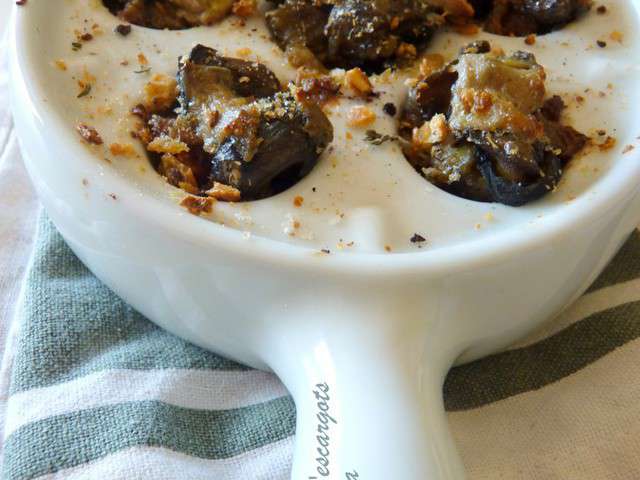 Escargot de bourgogne : recette au persil et à l'échalote facile et rapide  : découvrez les recettes de Cuisine Actuelle