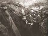 Pause repas dans les tranchées.... avant l'armistice du 11 novembre 1918