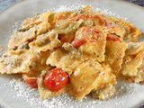 Raviolis crémeux, tomates et poivrons rôtis