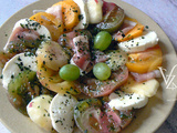 Salade de tomates, pêches, mozza