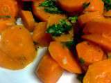 Petite poêlée de carottes à l'ail et au persil