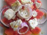 Salade de pastèque, oignon rouge et feta