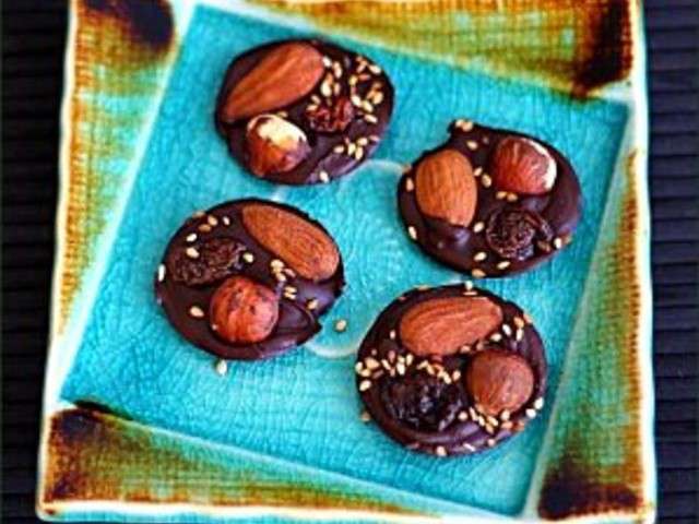 Mendiants au chocolat facile : découvrez les recettes de Cuisine