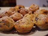 Muffins aux pommes et aux noix et joli livre - Virginie B